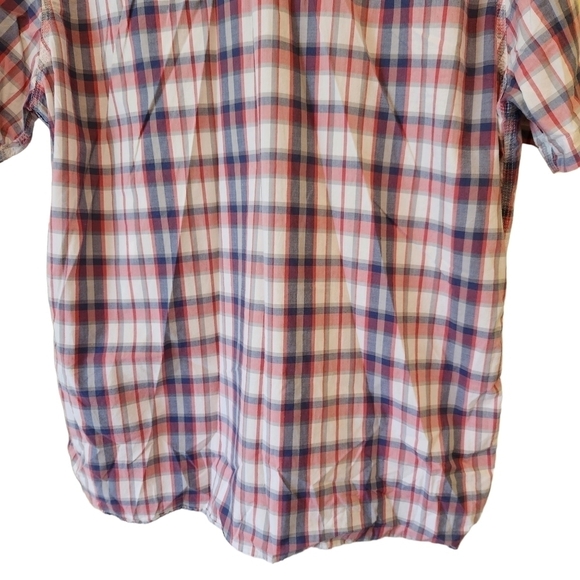 Levi's standard fit blue red  white button-down men's short-sleeve dress shirt - Picture 10 of 11